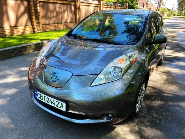 Nissan Leaf - фото 3