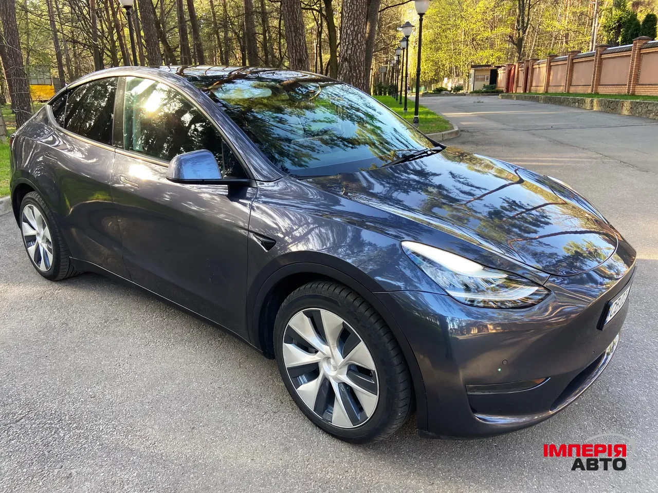 Tesla Model Y - фото 25
