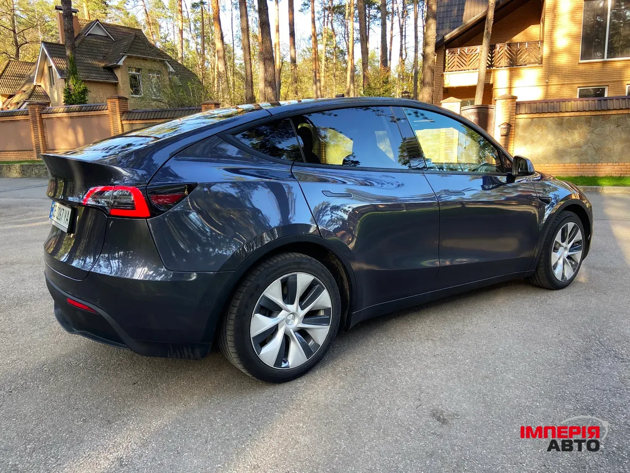 Tesla Model Y - фото 20