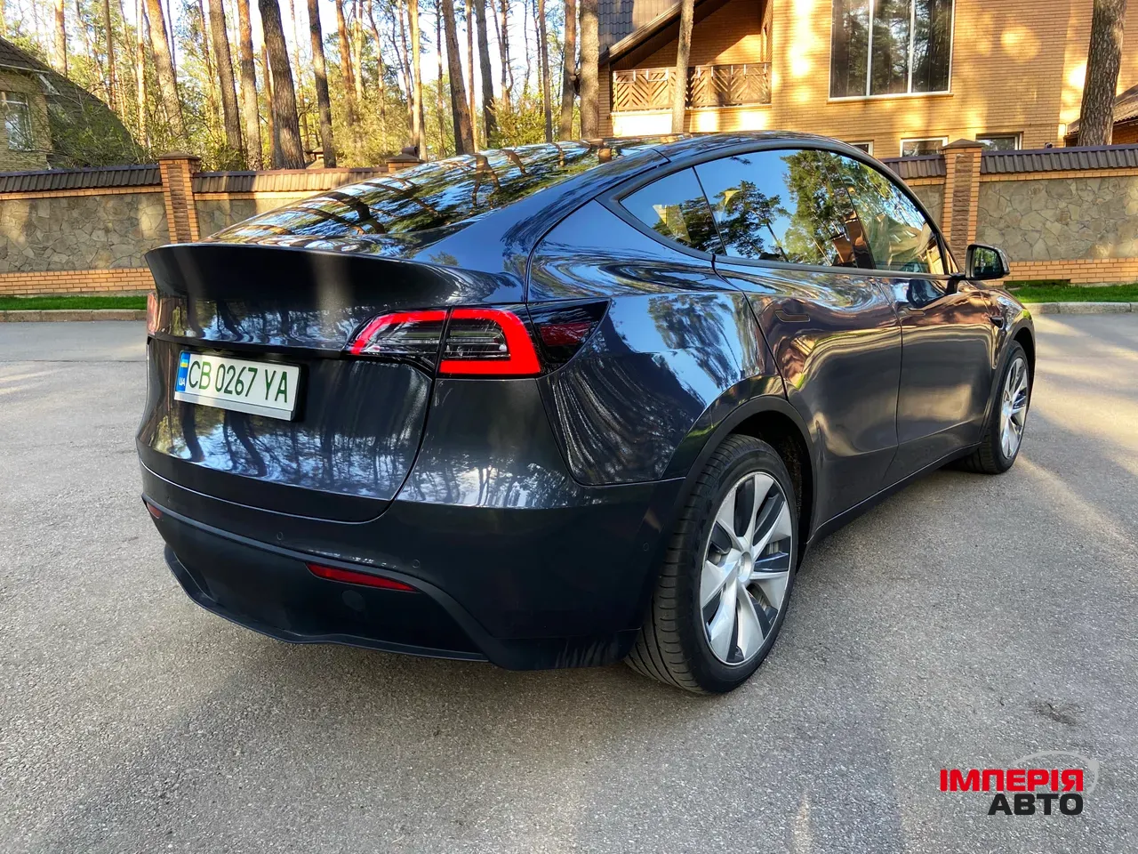 Tesla Model Y - фото 21