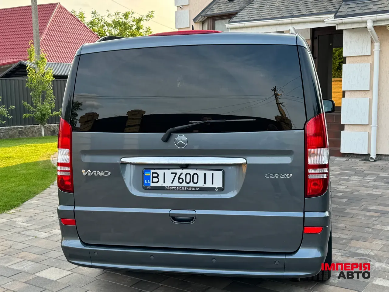 Mercedes-Benz Viano - фото 12
