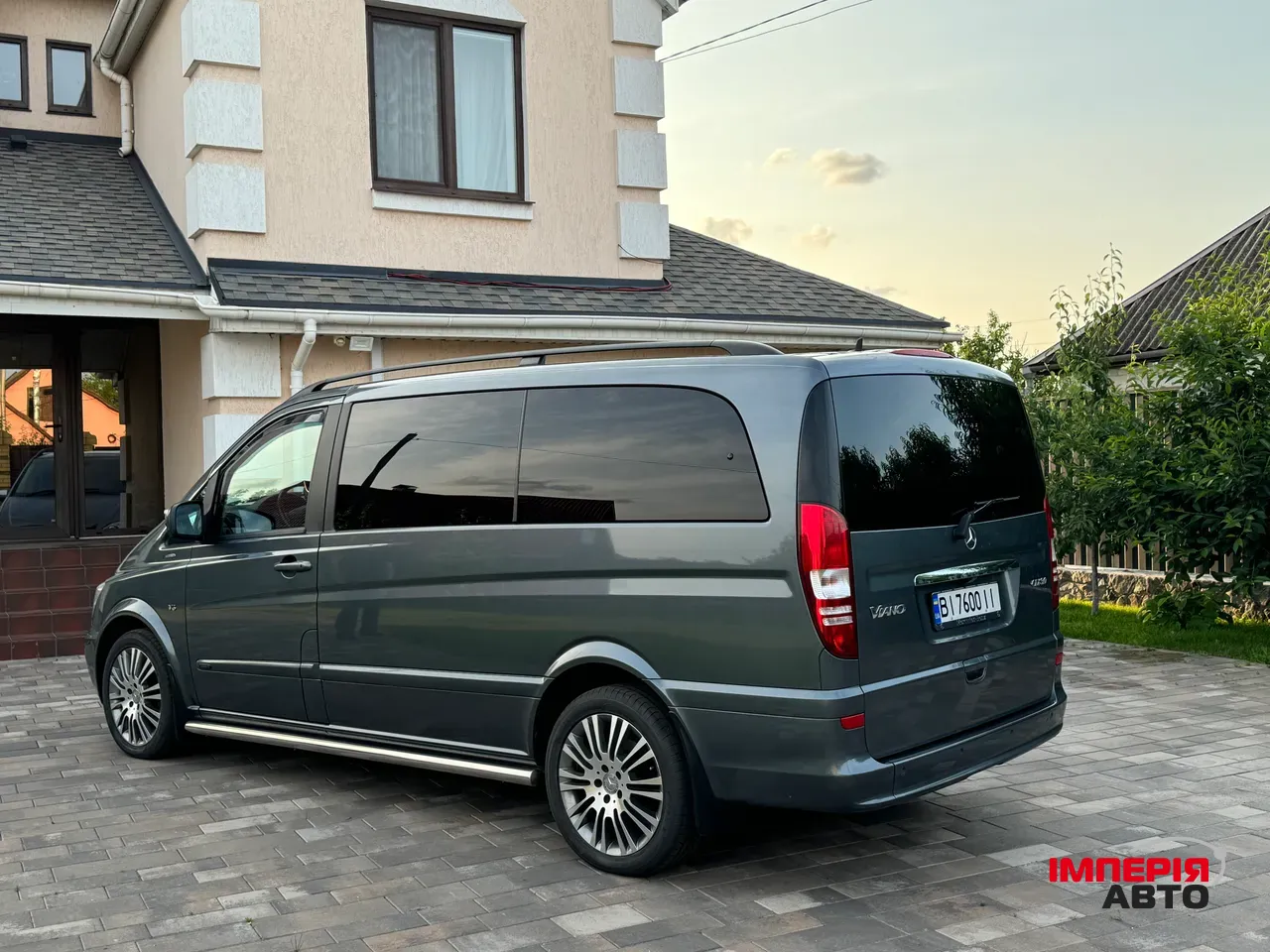 Mercedes-Benz Viano - фото 8