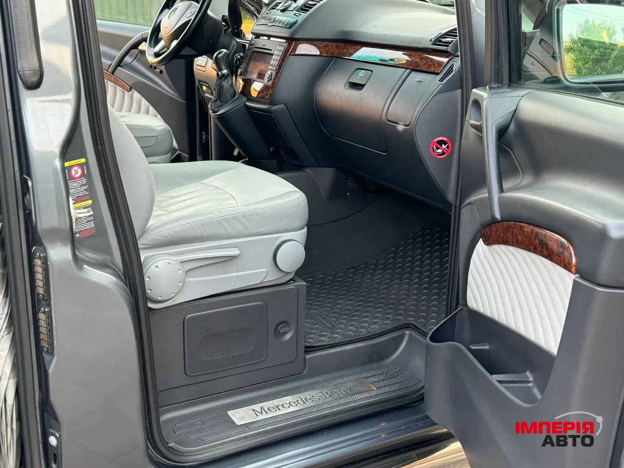 Mercedes-Benz Viano - фото 36