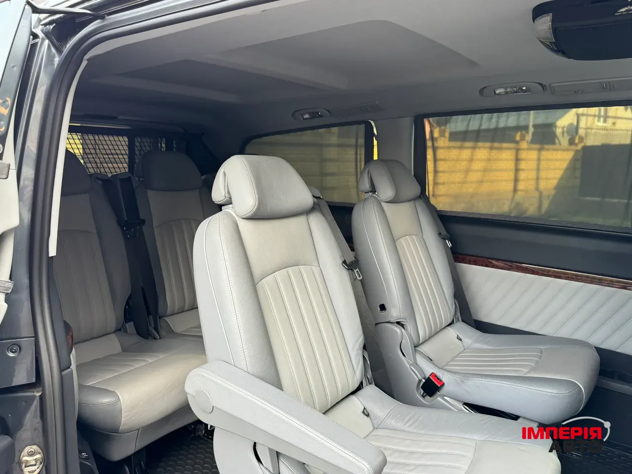 Mercedes-Benz Viano - фото 24