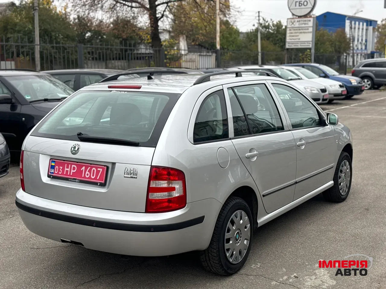 Skoda Fabia - фото 8
