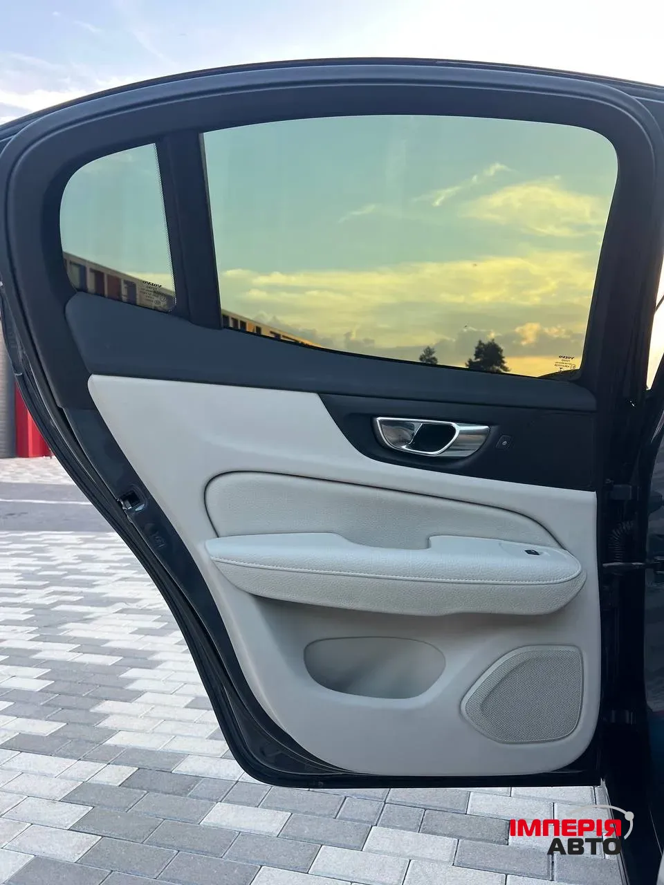 Volvo S60 - фото 25