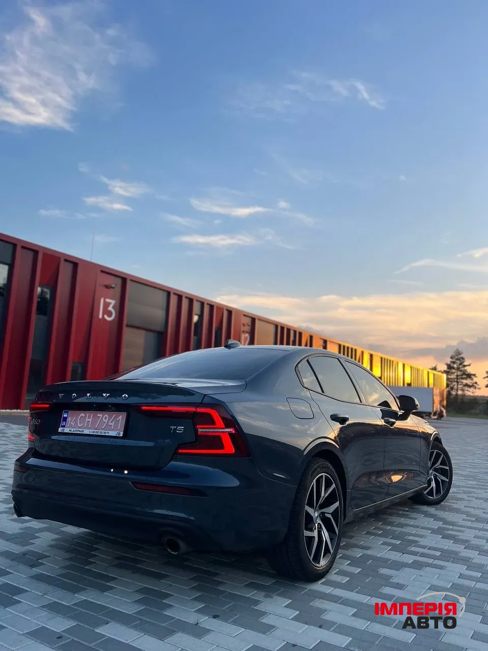 Volvo S60 - фото 5