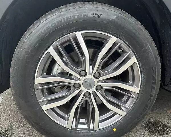 Geely Atlas Pro - фото 6