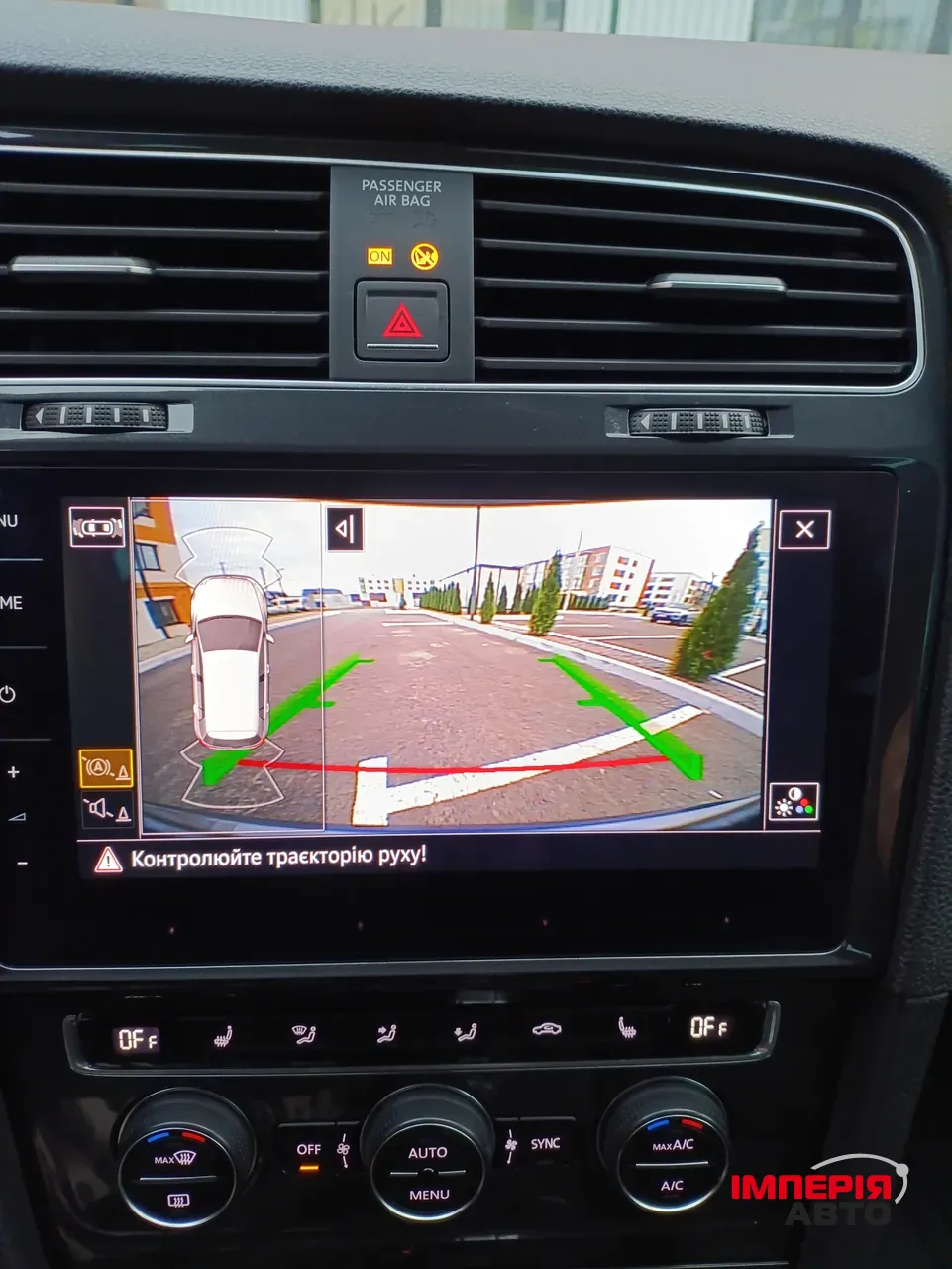 Volkswagen Golf - фото 12