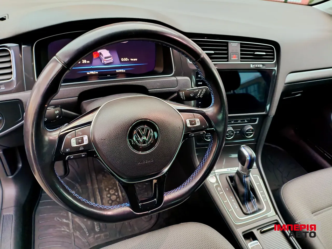 Volkswagen Golf - фото 9