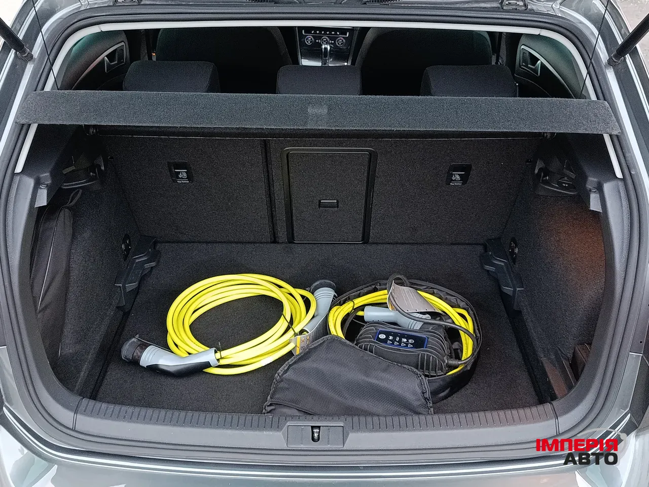 Volkswagen Golf - фото 22