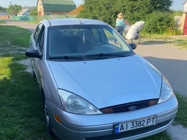 Ford Focus - фото 1