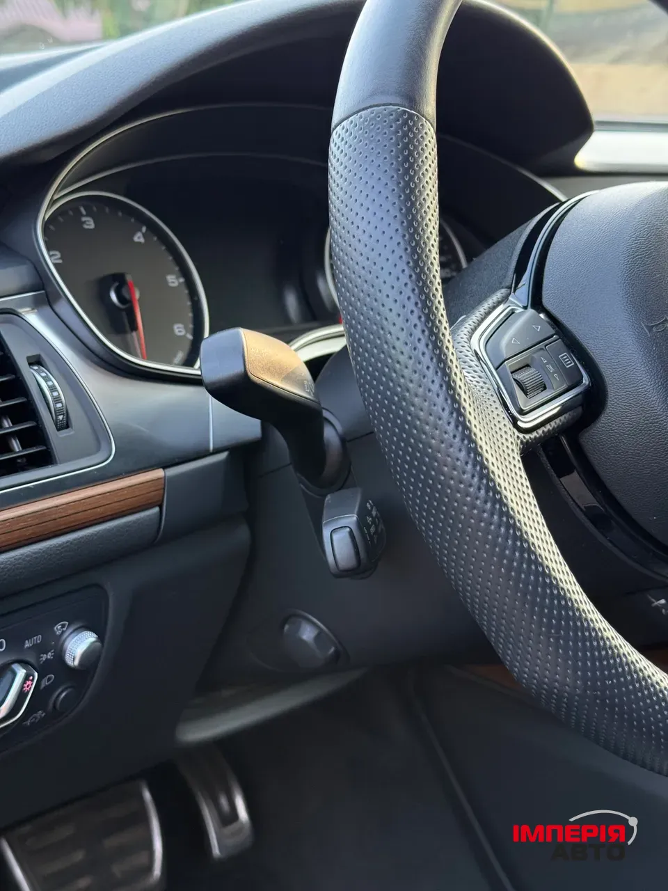 Audi A6 - фото 11