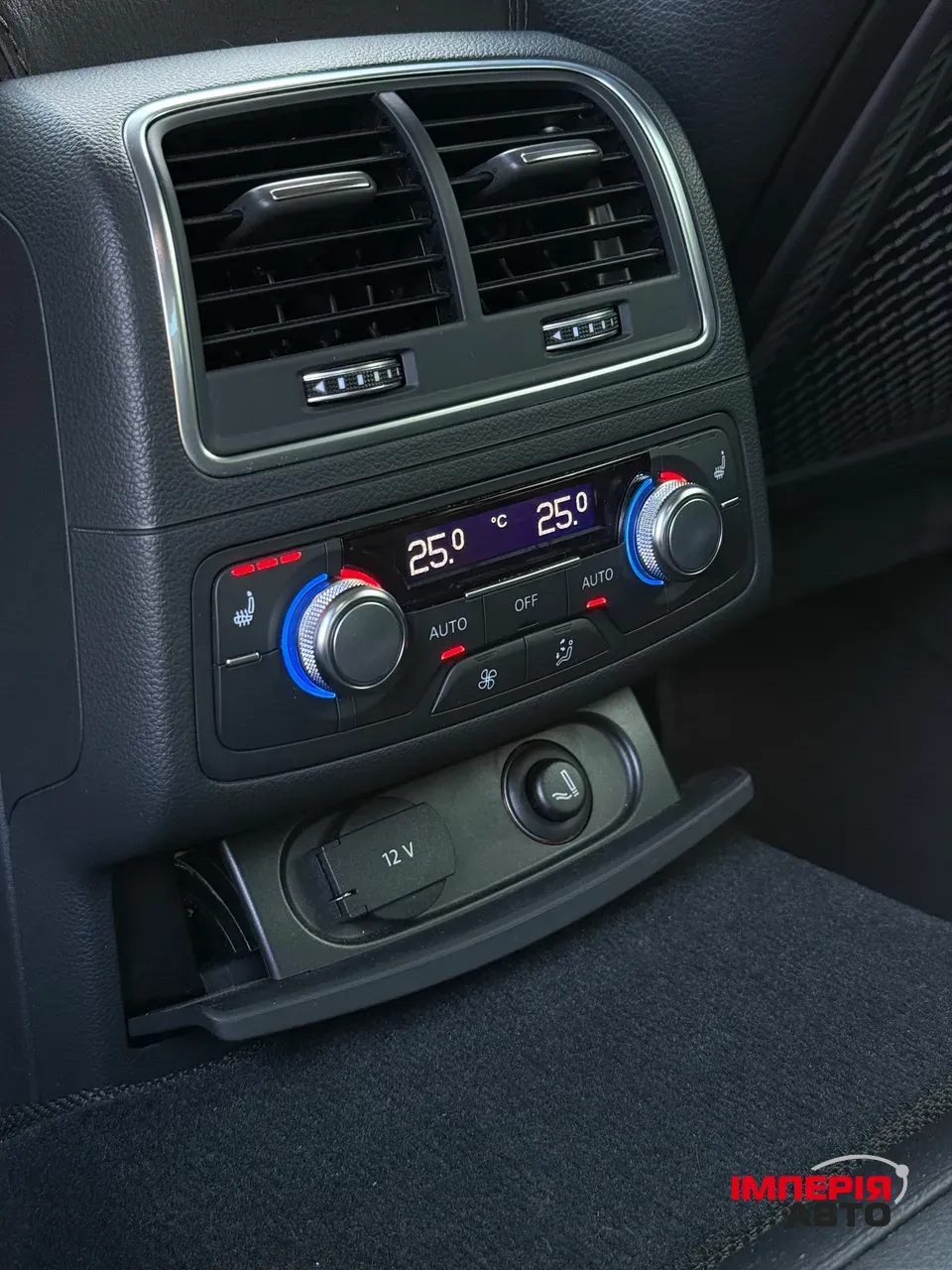 Audi A6 - фото 13