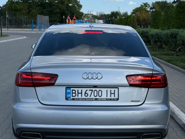 Audi A6 - фото 3