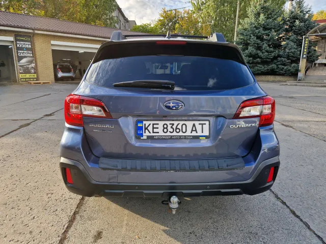 Subaru Outback - фото 3