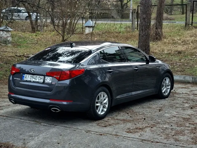 Kia Optima - фото 3