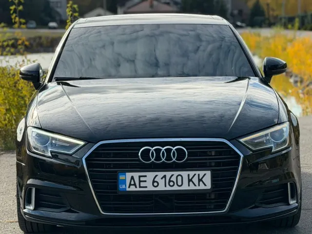 Audi A3 - фото 2