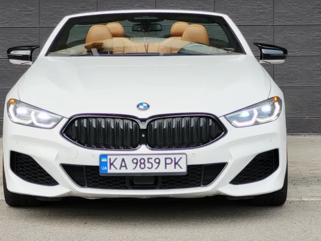 BMW 8 серії - фото 5