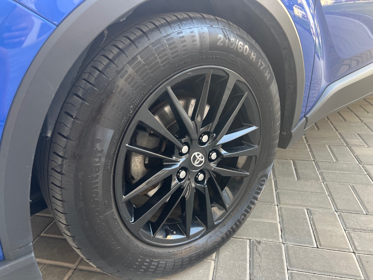 Toyota C-HR - фото 2