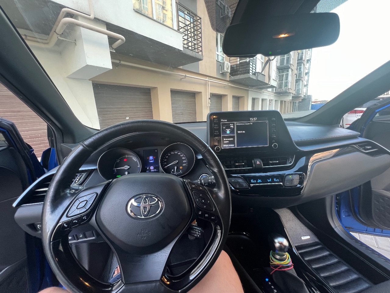 Toyota C-HR - фото 13