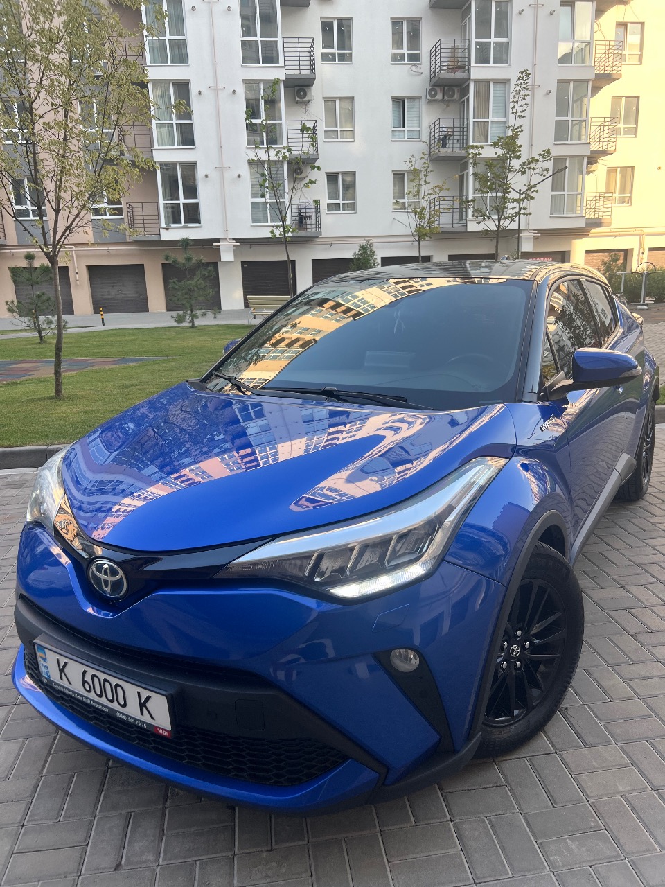 Toyota C-HR - фото 4