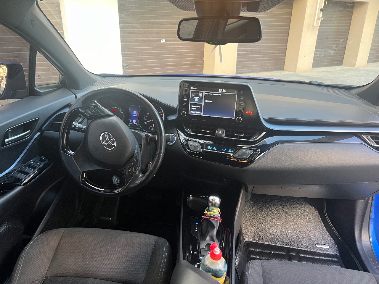 Toyota C-HR - фото 23