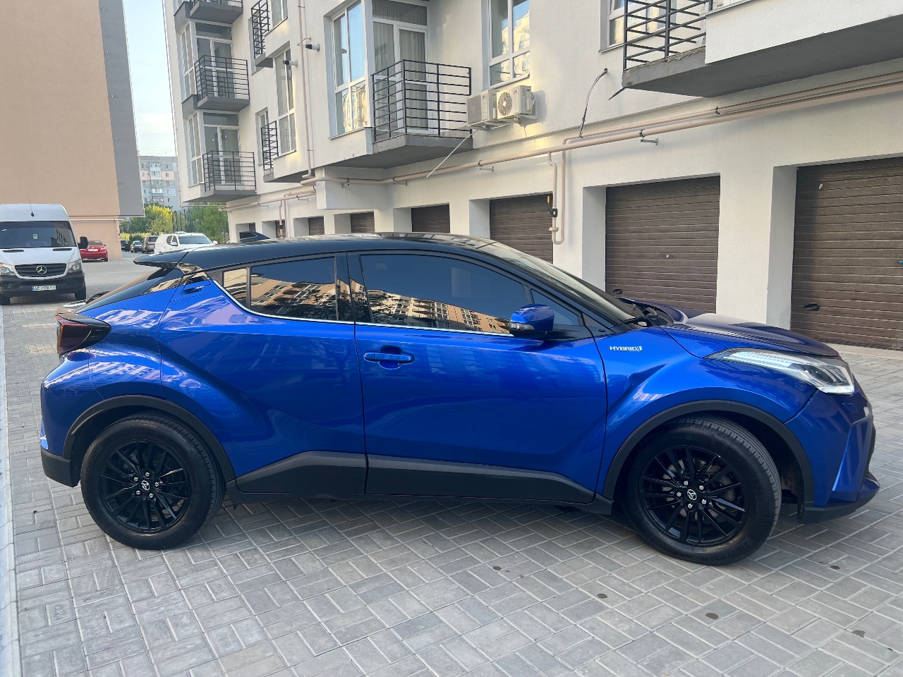 Toyota C-HR - фото 19