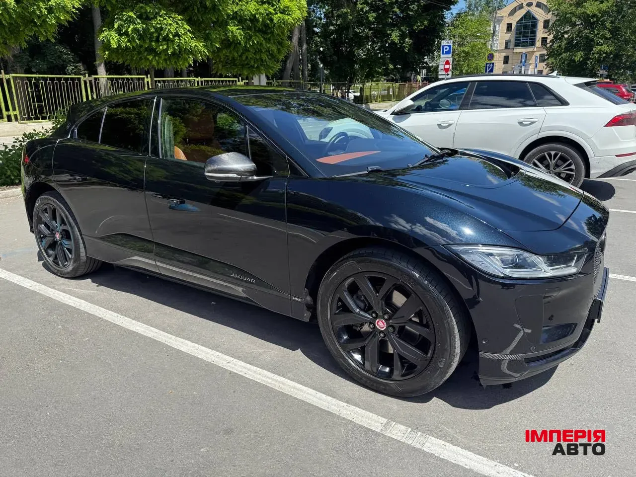 Jaguar I-Pace - фото 3
