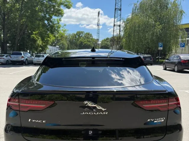 Jaguar I-Pace - фото 2