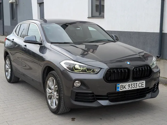 BMW X2 - фото 1