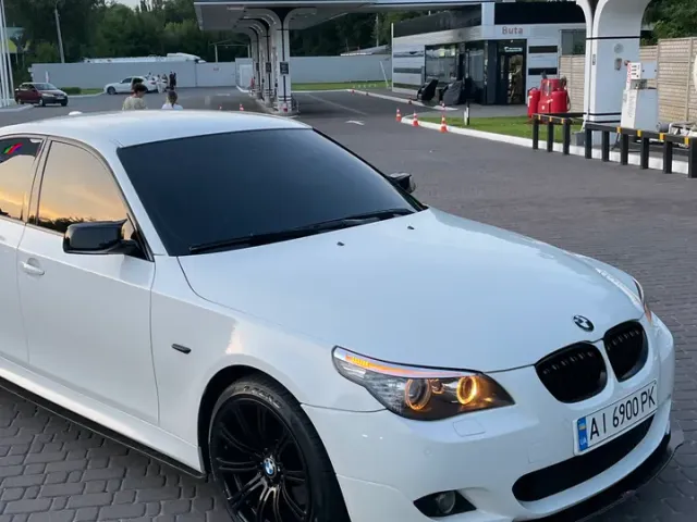 BMW 5 серії - фото 5