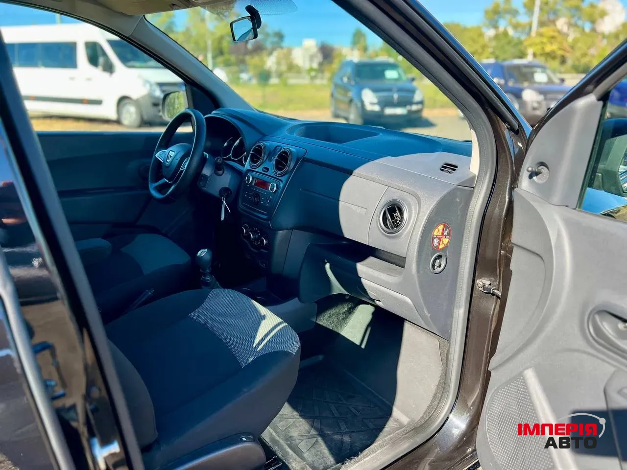 Dacia Lodgy - фото 16