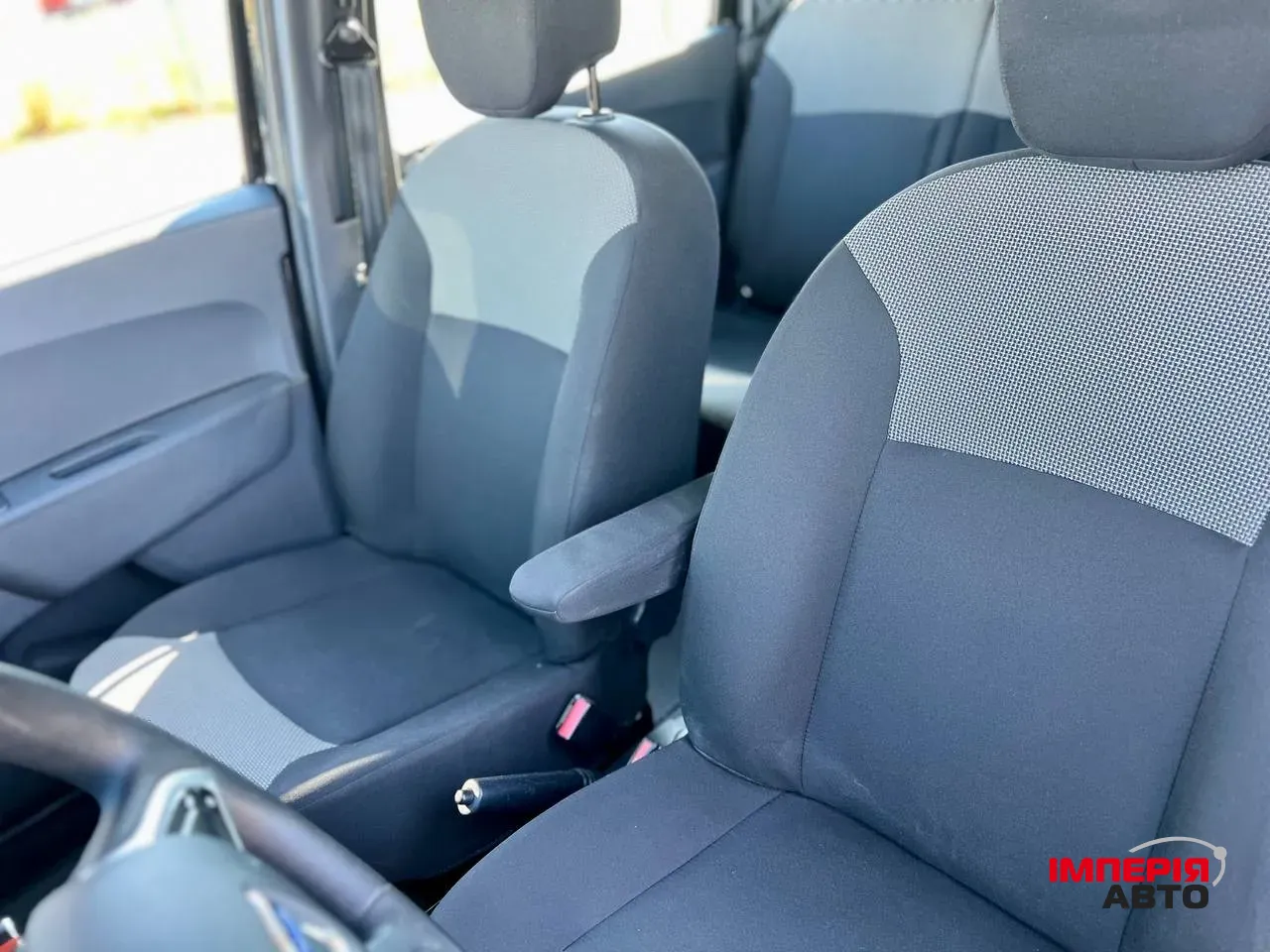 Dacia Lodgy - фото 26