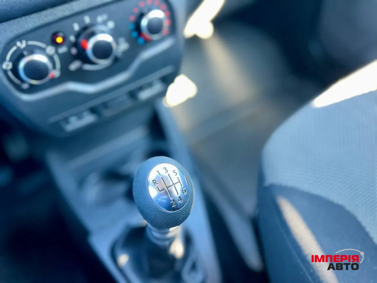 Dacia Lodgy - фото 22