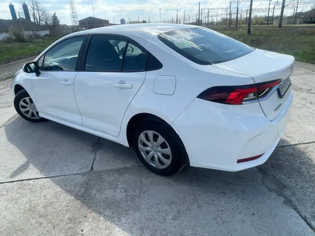 Toyota Corolla - фото 5