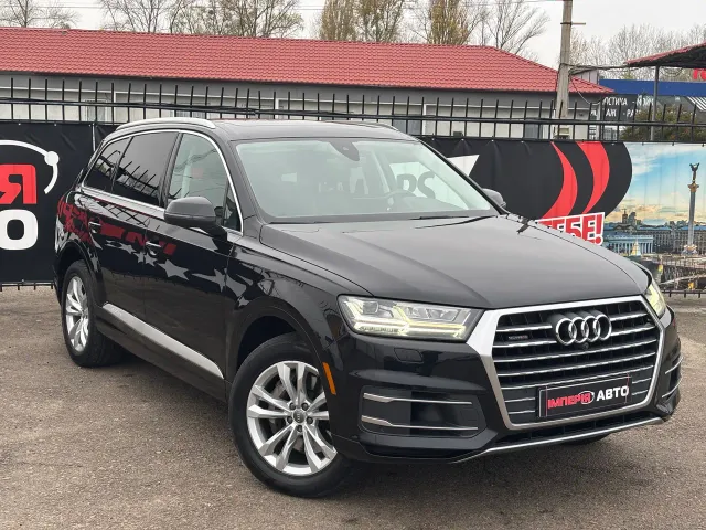 Audi Q7 - фото 3