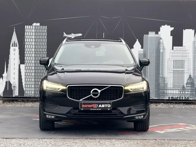 Volvo XC60 - фото 1