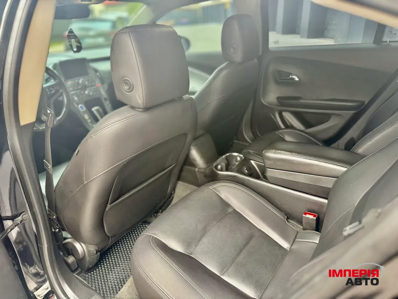 Chevrolet Volt - фото 10