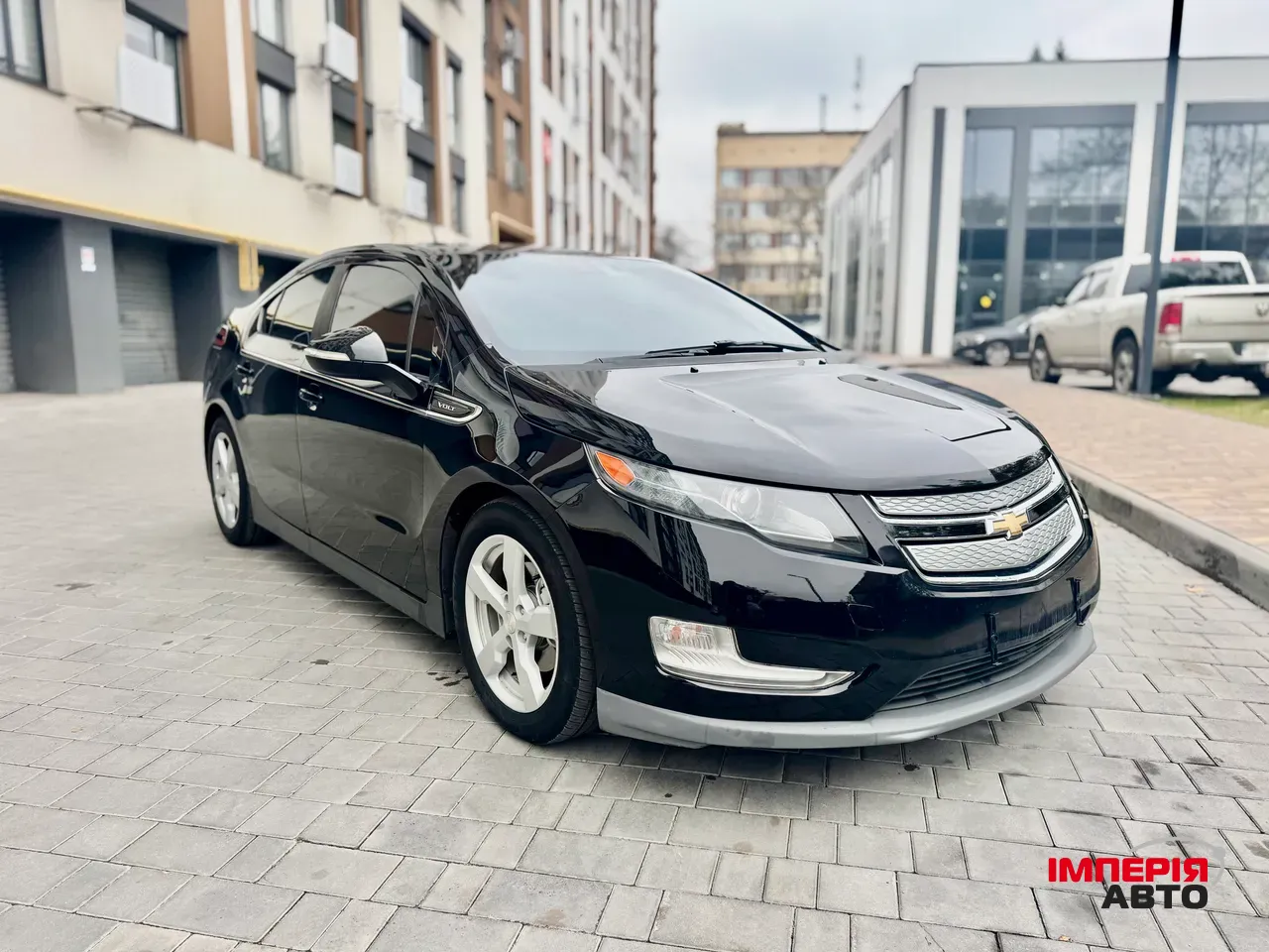 Chevrolet Volt - фото 1