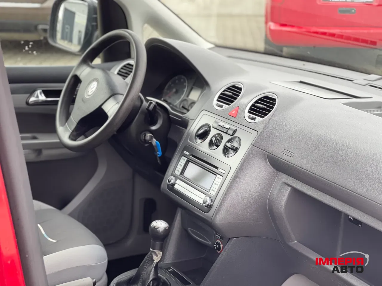 Volkswagen Caddy - фото 22