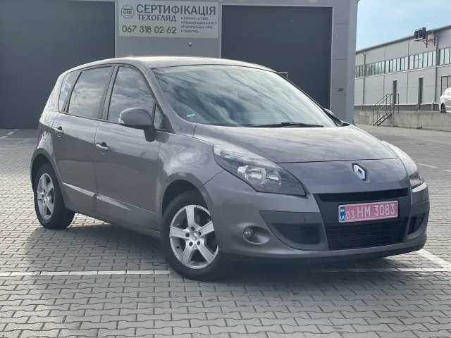 Renault Scenic - фото 1
