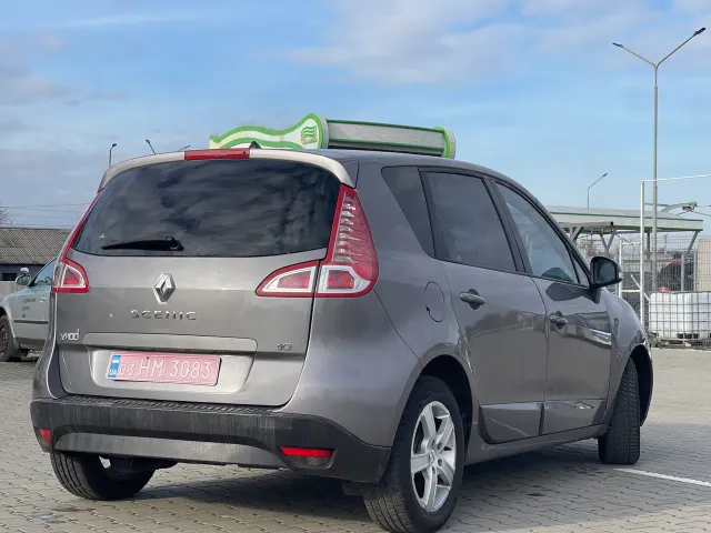 Renault Scenic - фото 2