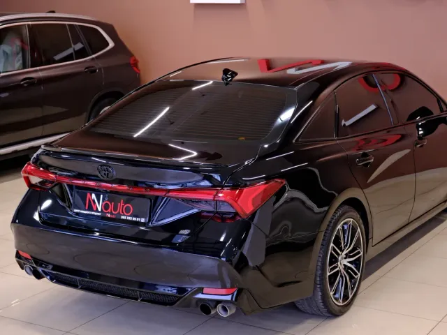 Toyota Avalon - фото 5