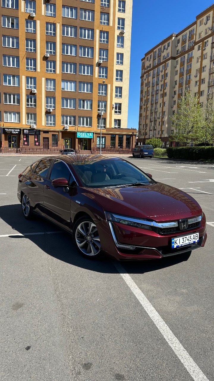 Honda Clarity - фото 11