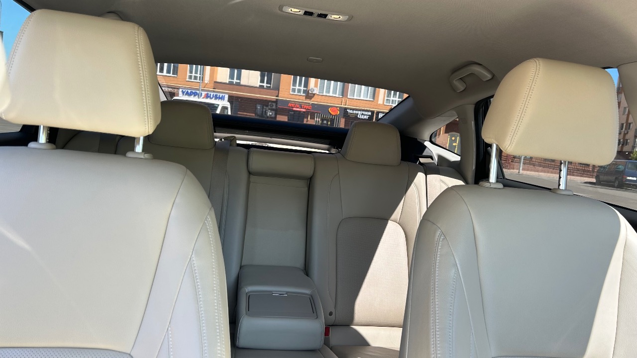 Honda Clarity - фото 13