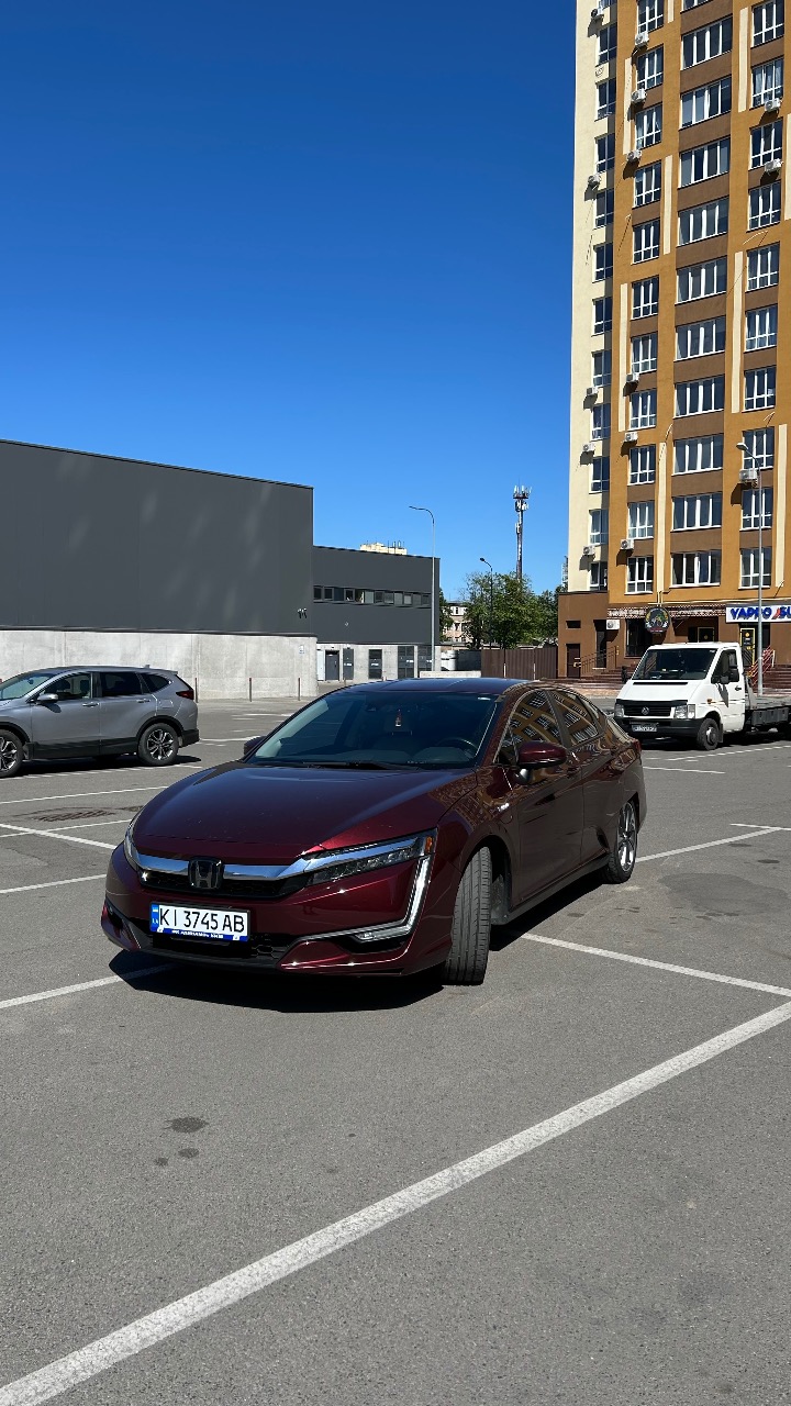 Honda Clarity - зображення 1