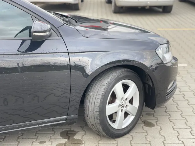 Volkswagen Passat - фото 5