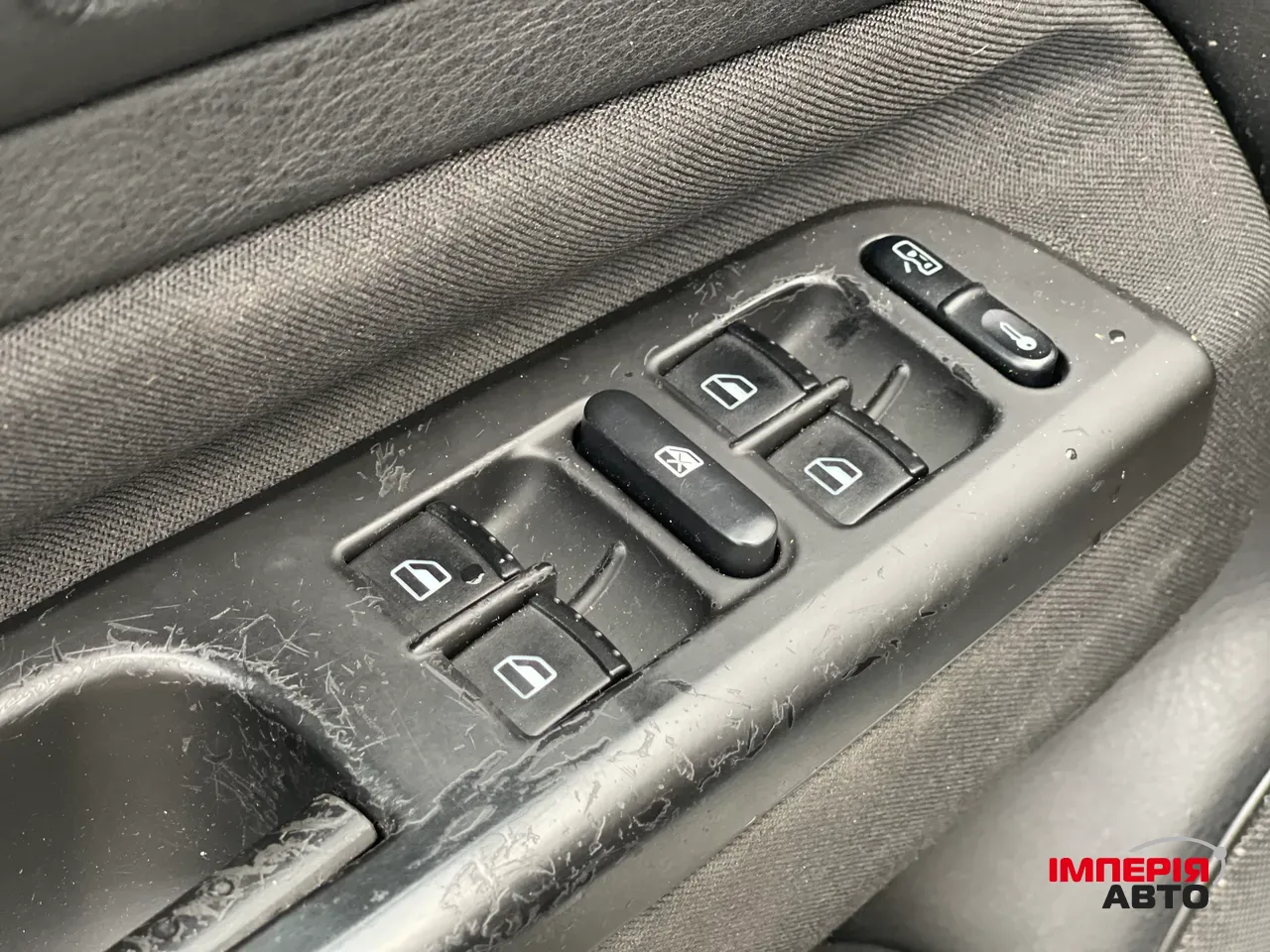 Volkswagen Golf - фото 20