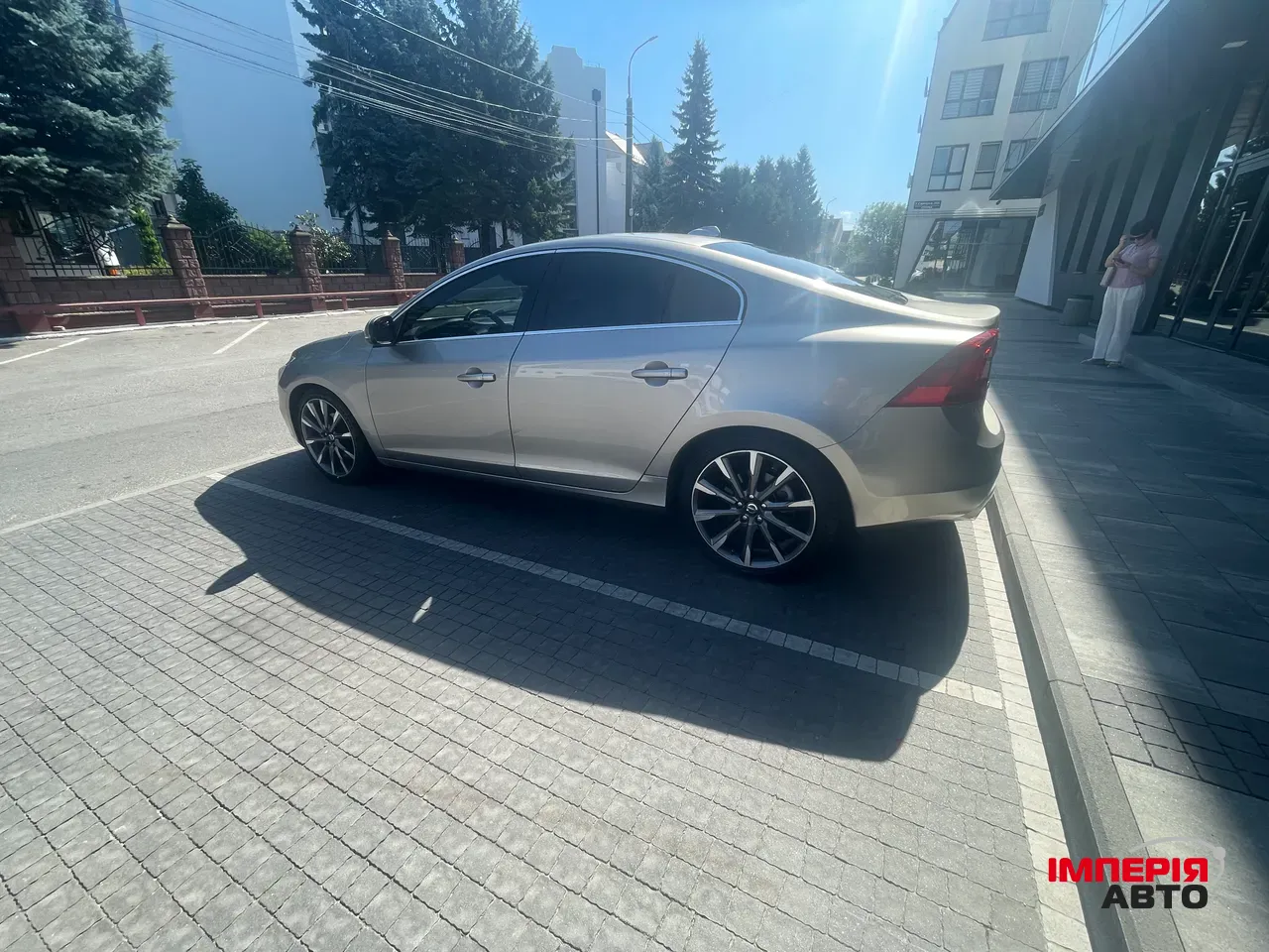 Volvo S60 - фото 4